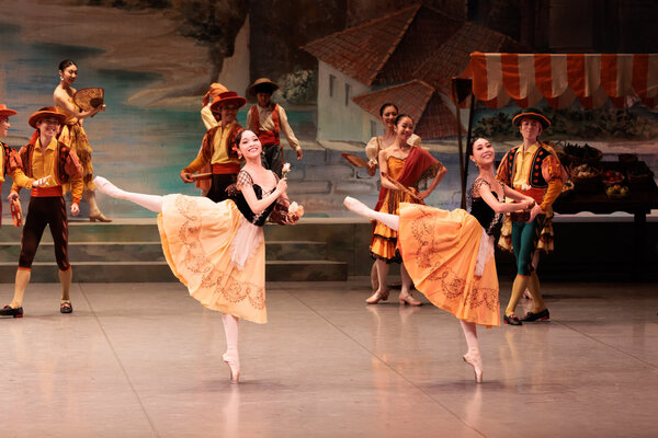 _1004_photo SHoko Matsuhashi.jpg