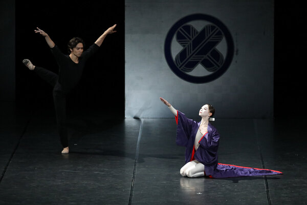 18-12_TheKabuki_2C8A8133(Ueno&Tsukamoto)_photo_Kiyonori Hasegawa.jpg